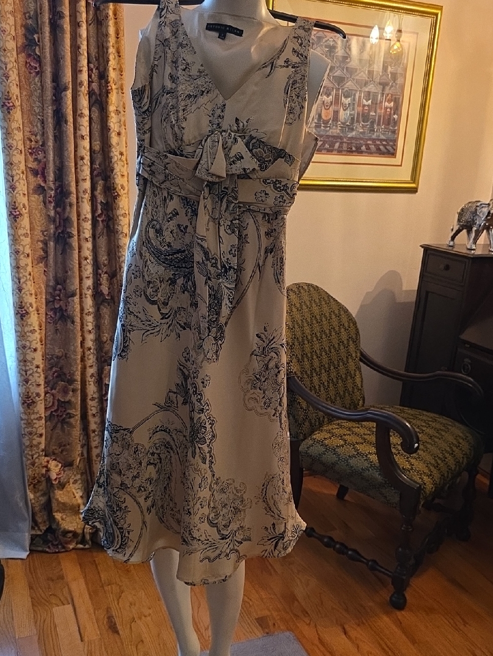 ANTONIO MELANI Cream Dress with Black Paisley Print.      100% Silk